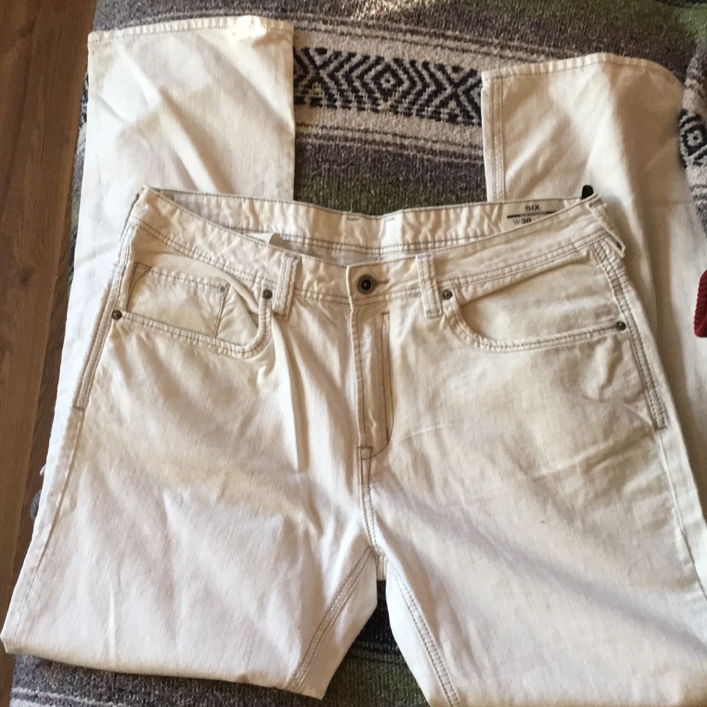 Men’s White David Bitton Buffalo Denim Jeans